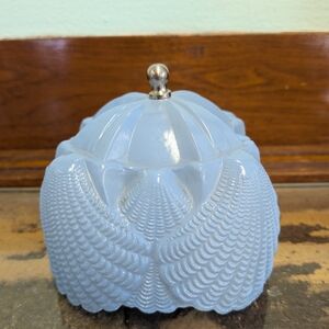 LE Smith 1940's Art Deco Southern Belle Powder Blue Glass Boudoir Lamp Shade